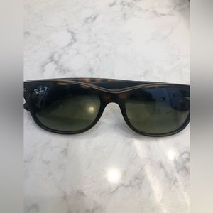 Rayban wayfarer polarized glasses